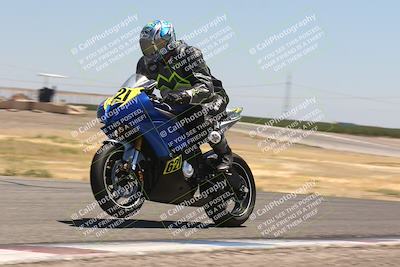 media/Jun-16-2024-Lets Ride (Sun) [[4ae6dd1f02]]/Group A/12pm (Wheelie Bump)/